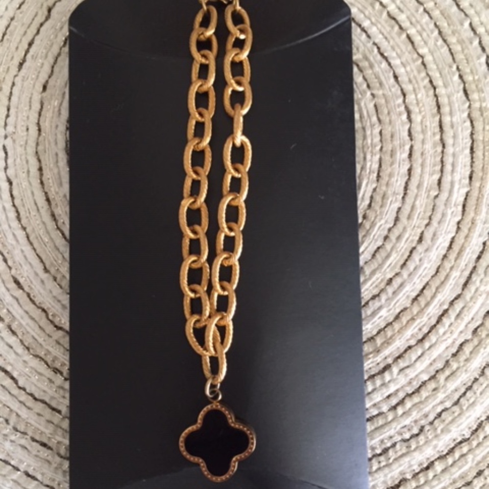Black Clover Leaf Gold Bracelet